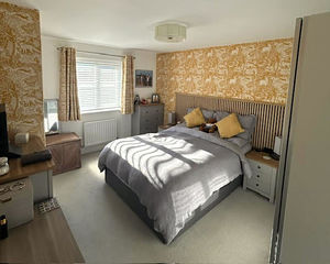 Bedroom- click for photo gallery